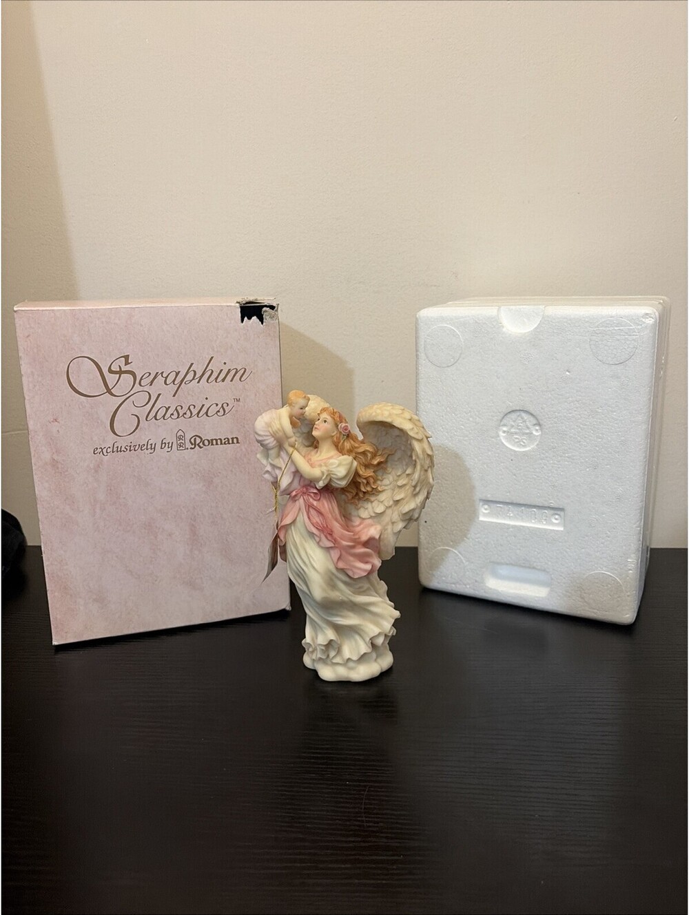 Roman Seraphim Classic MARIAH HEAVENLY JOY angel with baby figurine 74109 1995